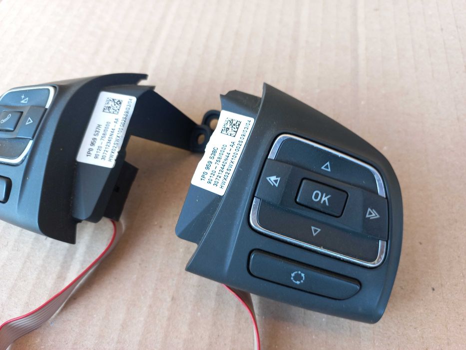 Seat Leon Ibiza Toledo Altea Кнопки мульти руля руль переключателі