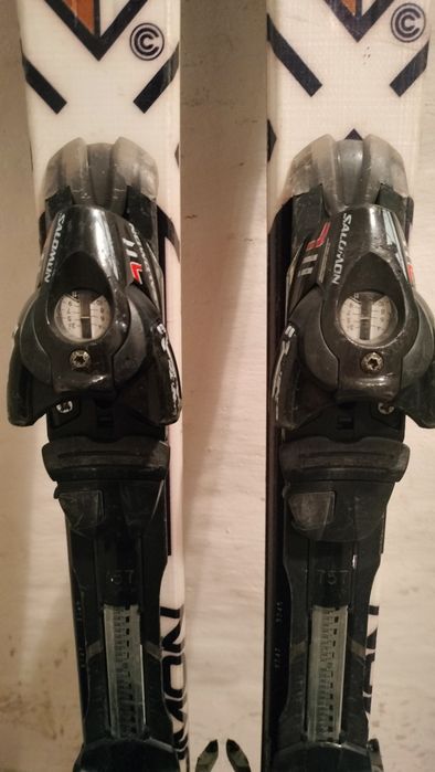 Narty zjazdowe Salomon z zapięciem 158