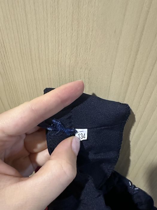 Продам спідничку на дівчинку