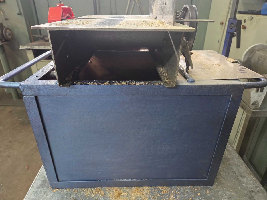 Heblarka z napędem elektrycznym