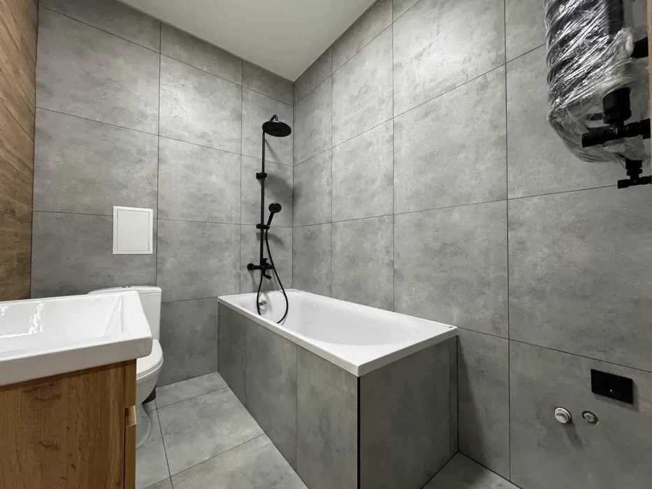 Продам терміново 1 кім в сучасному ЖК. Все включено в ціну. ПРОГРАМИ.