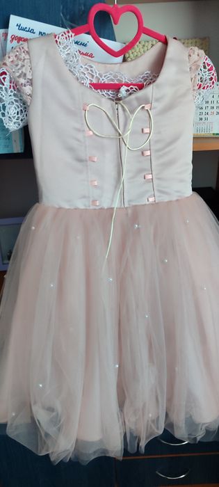 Плаття майже нові,один раз одягнутна фотосесію