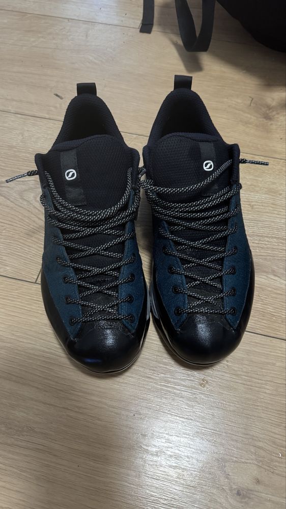 Scarpa Mescalito Planet 41.5