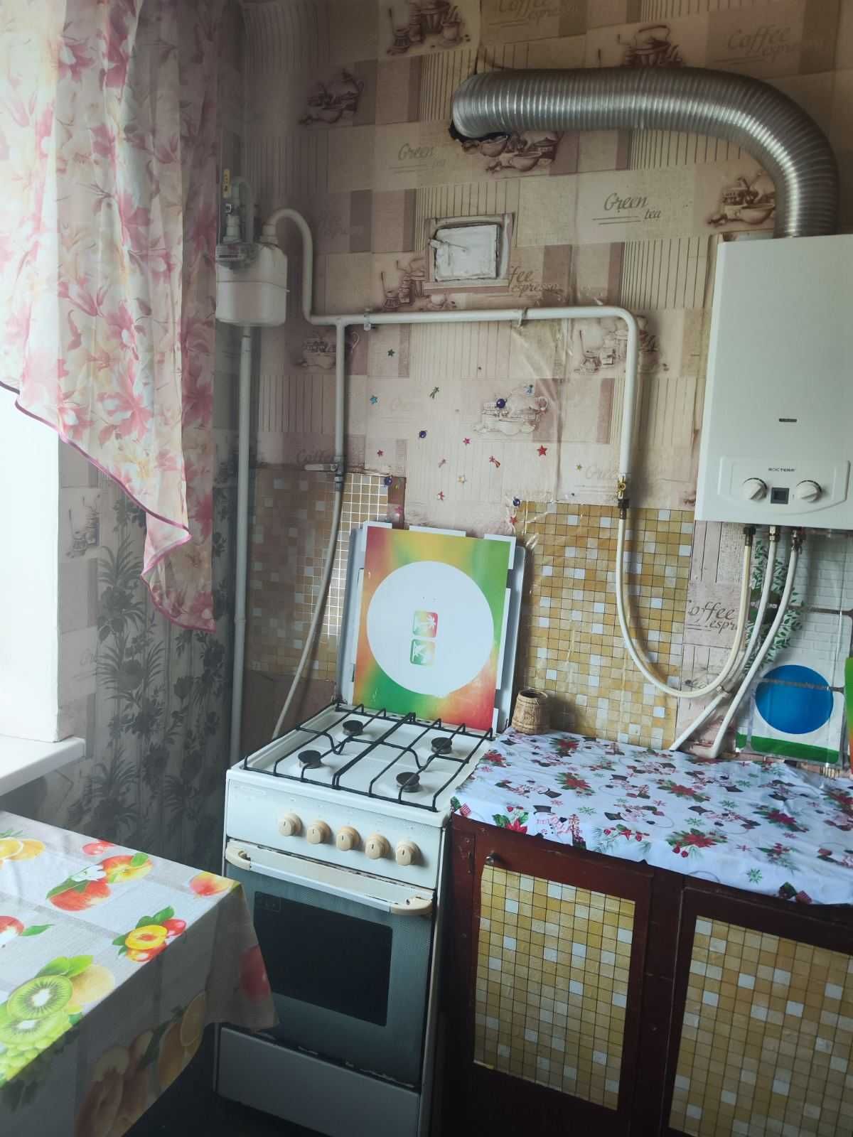 продам 1 кімн квартиру пр МИРУ,поруч Колос,Автовокзал,балкон,колонка