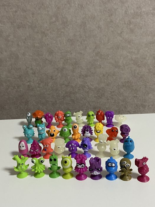 Іграшки з Сільпо «Stikez»