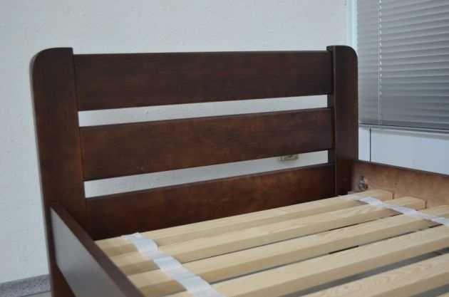 Деревянная Кровать 90*200 см .