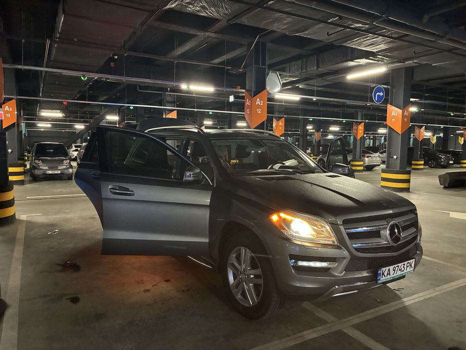 Ідеальний стан! Мінімальні пошкодження!