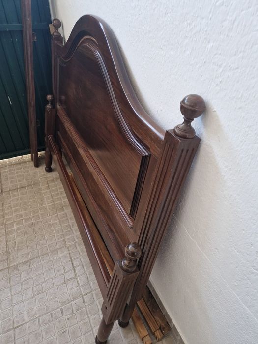 Cama de casal para venda
