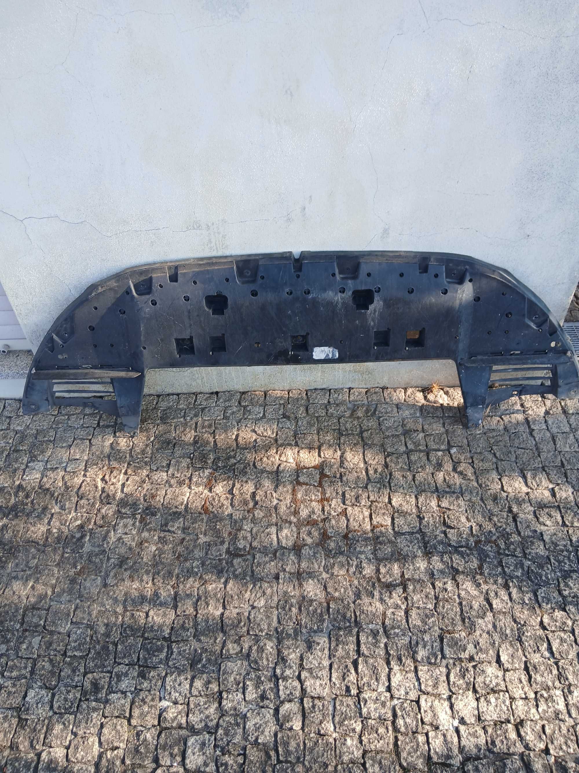 Resguardo inferior do para-choques da frente Peugeot 308 de 2019