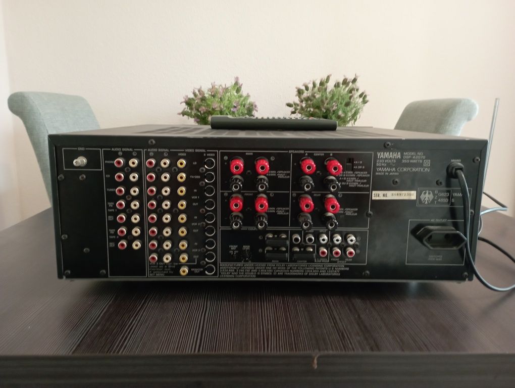 Yamaha dsp-a2070 7.1
