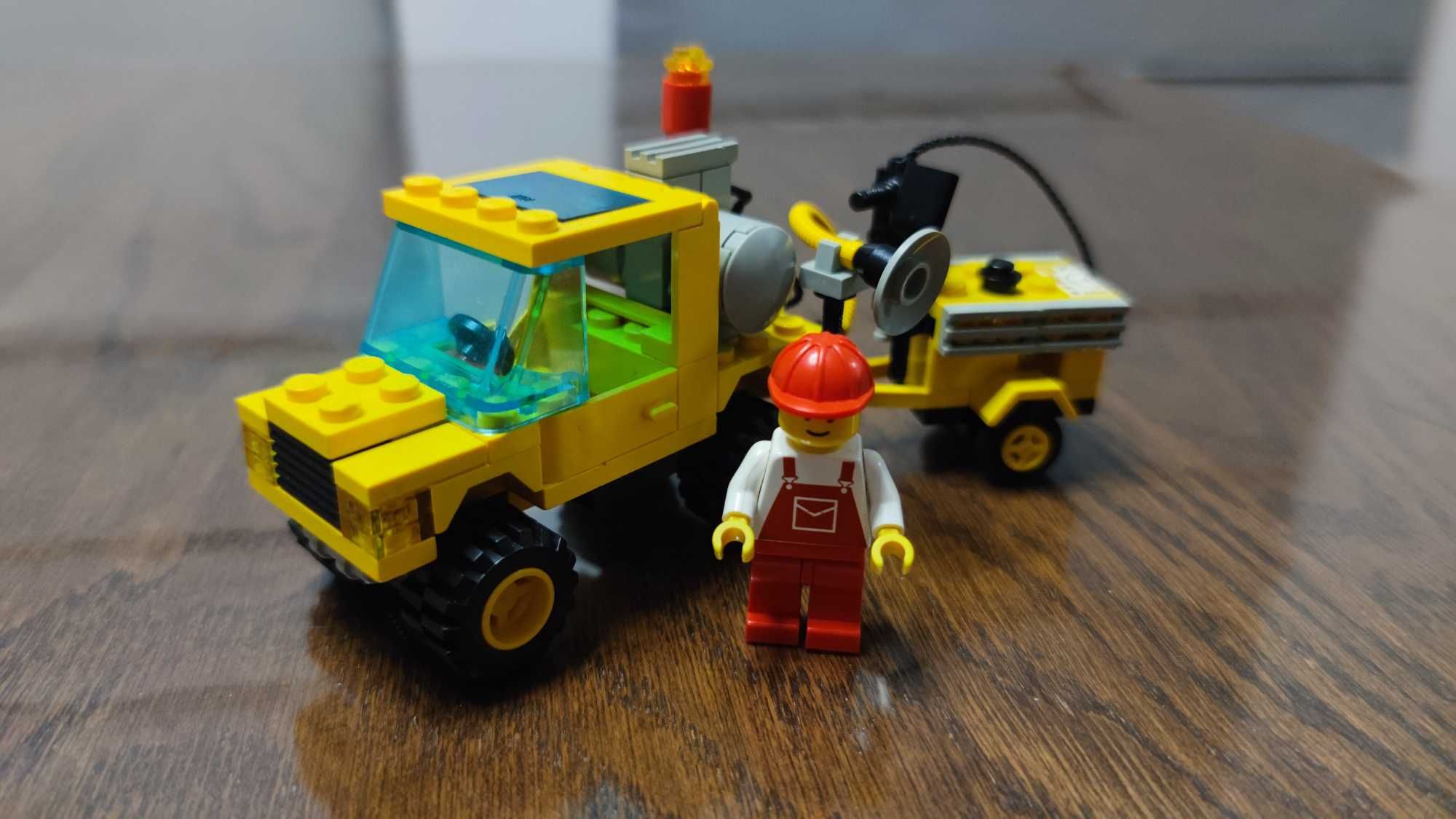 LEGO 6667 - Pothole Patcher