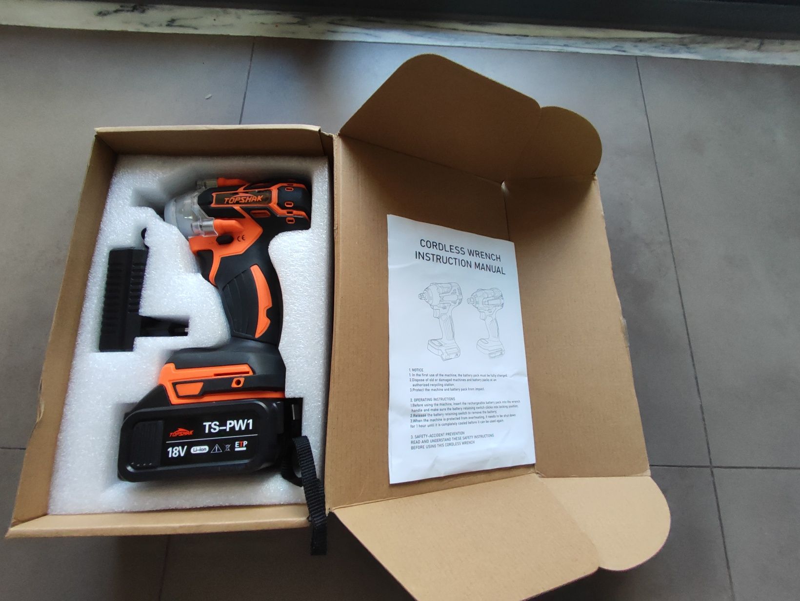 Chave de impacto sem fio TS-PW1 TOPSHAK 380N.m Aparafusadora