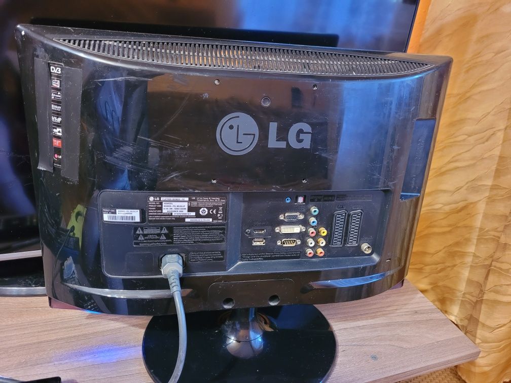 Monitor z funkcją TV TV LG FLATRON M2062DL