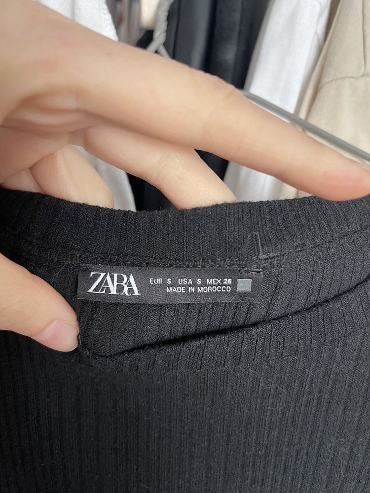 Кофтинка Zara 36 розмір