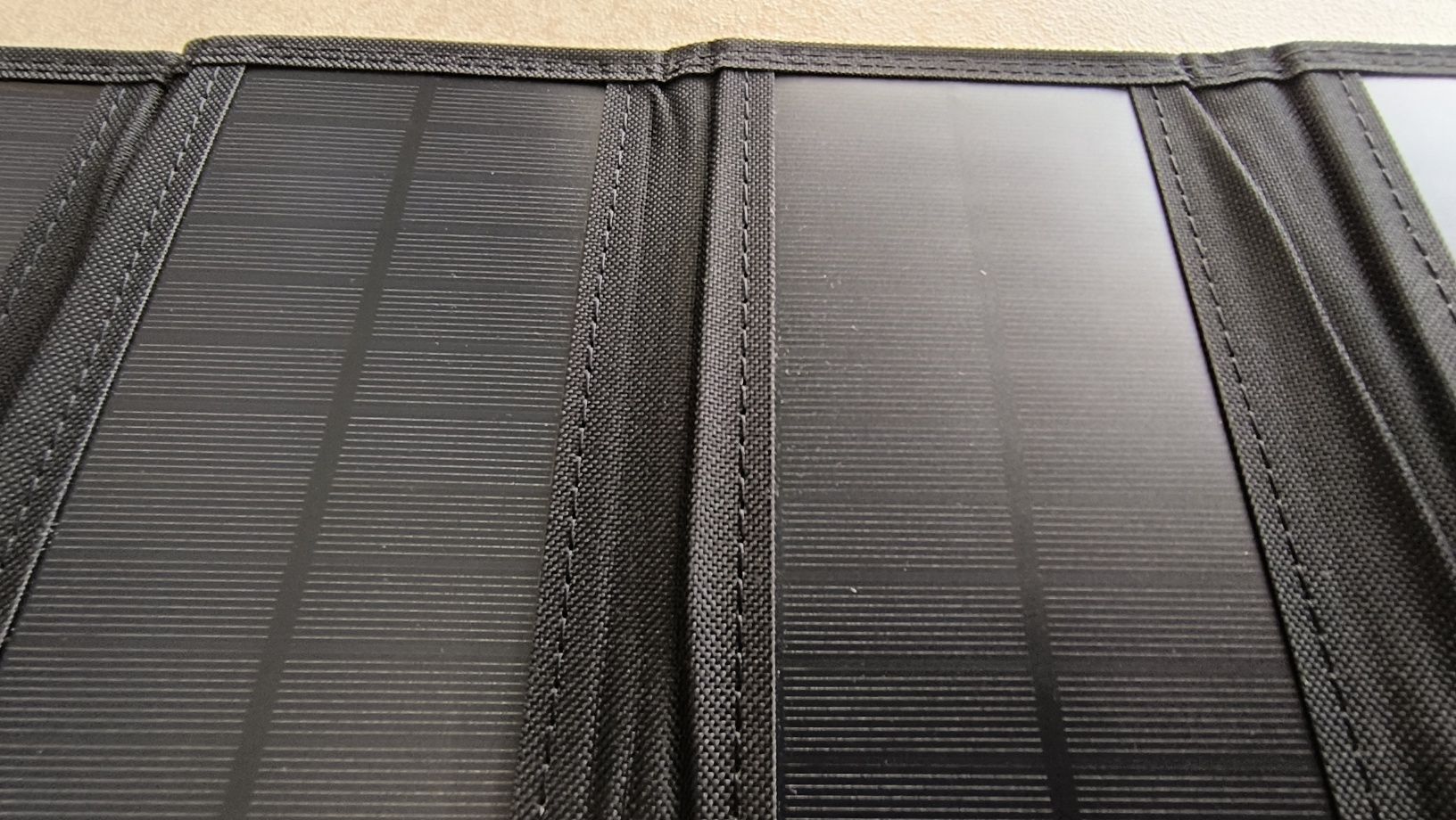 Painel fotovoltaico portátil