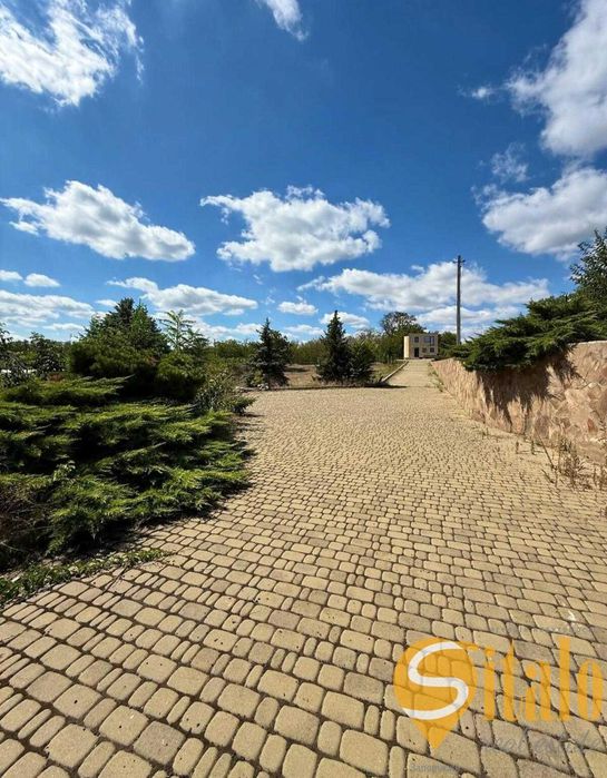 Продаж будинку на березі Дніпра!