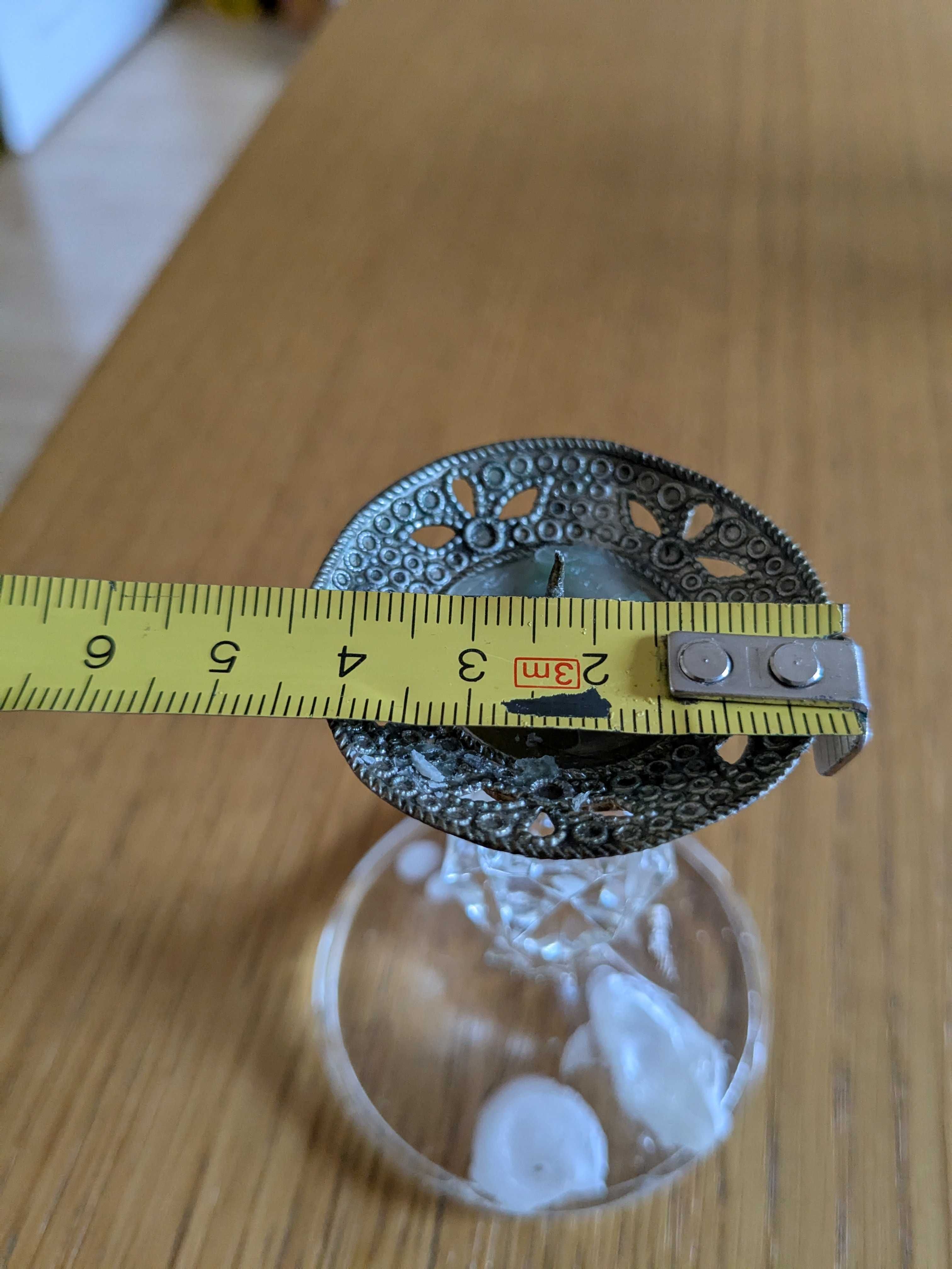 Mały świecznik szklany, szkło, metal, ażur , vintage