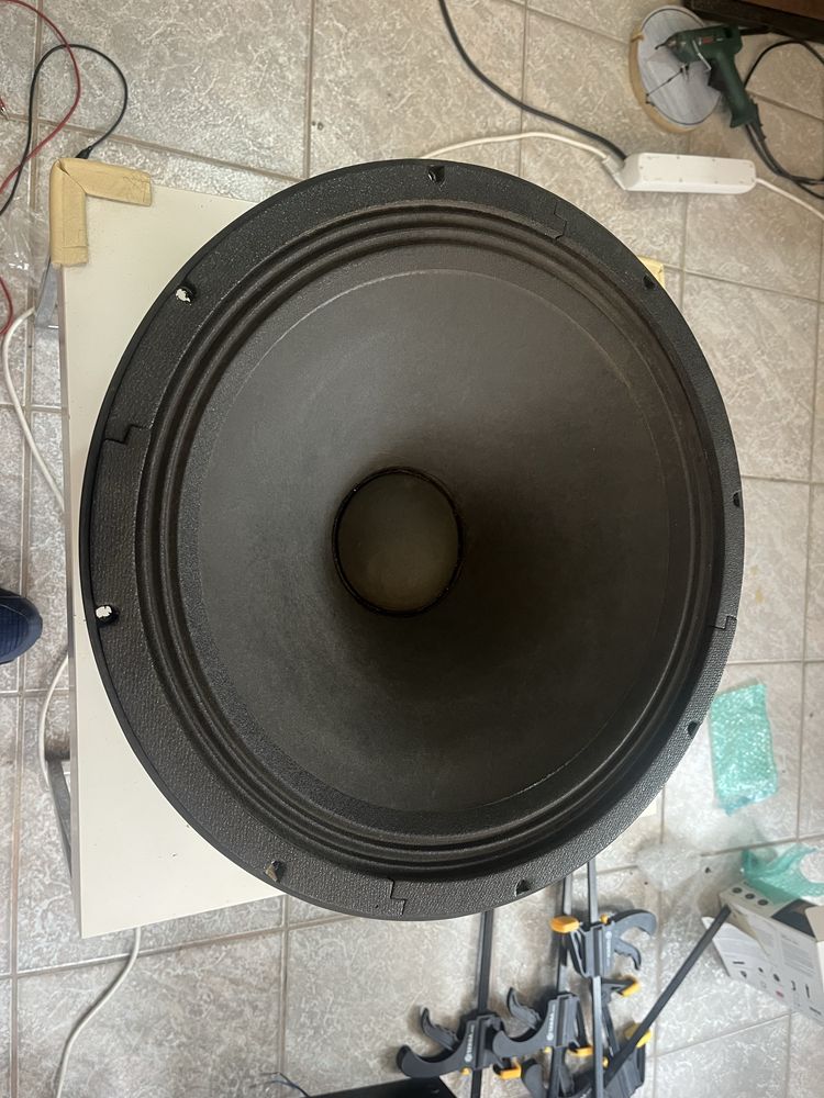 Celestion bx 18-3085 , glosnik basowy 18 cali , legenda model T4407