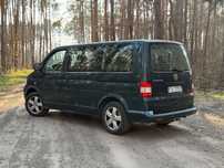 Volkswagen Multivan vw caravelle 9 osób