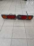 SEMINOVO Par de farolins para terrano maverick -farol farolim