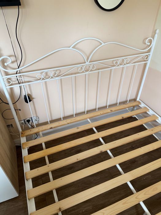 Sprzedam Łóżko Metalowe