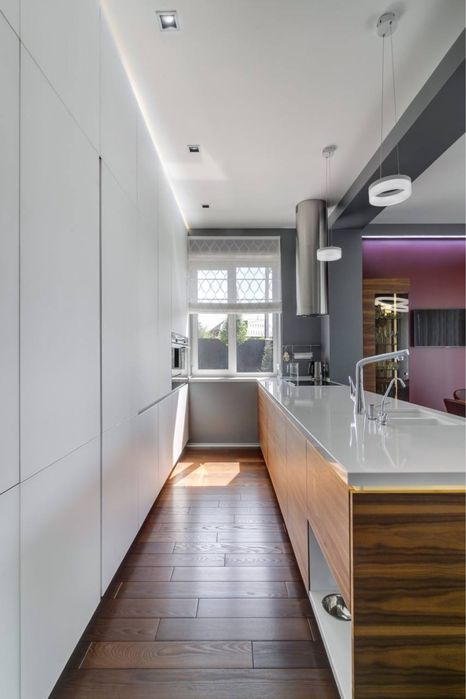 Ексклюзивний будинок з дизайнерським ремонтом в П. Борщагівці