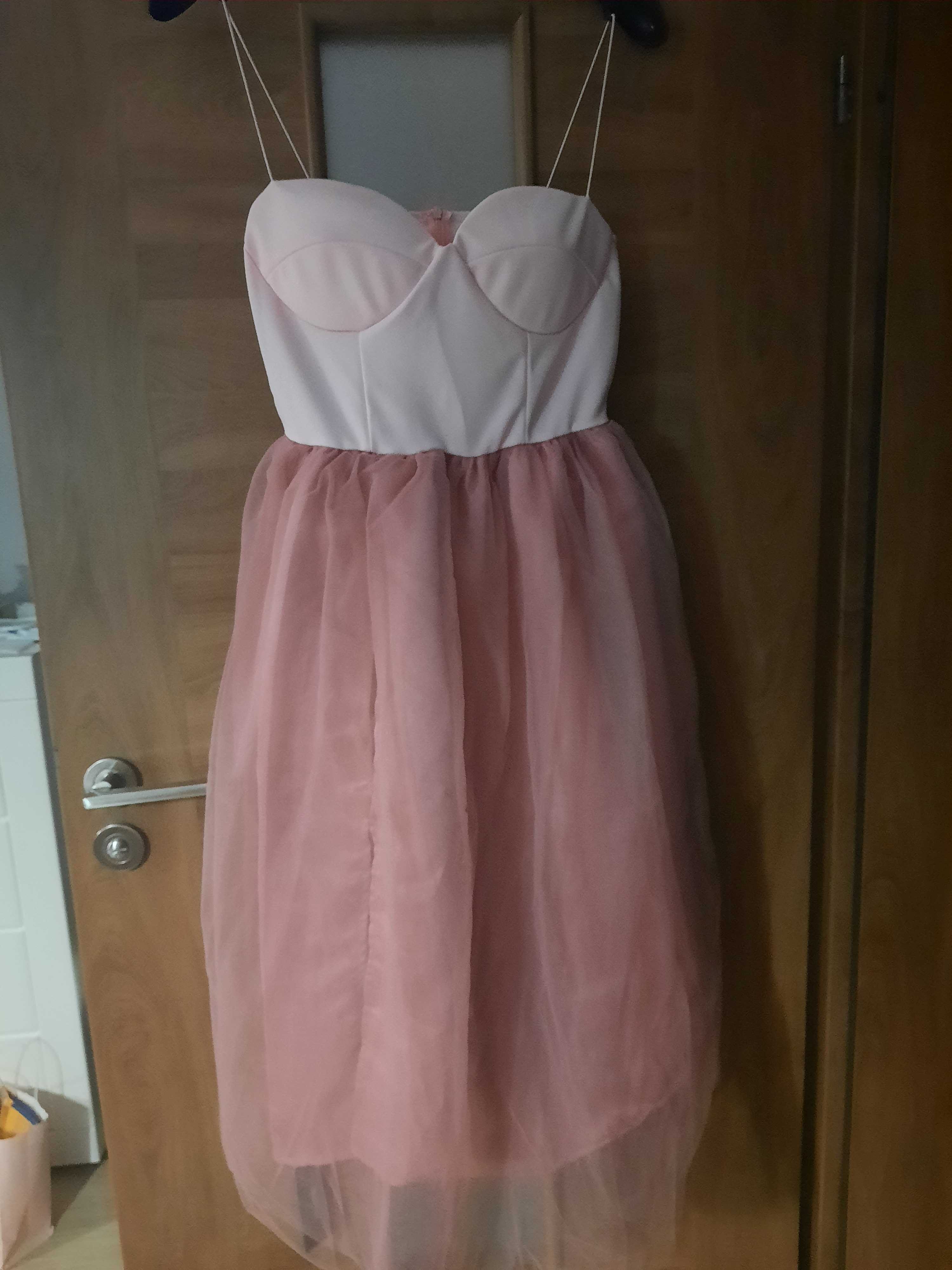 Sukienka Sandbella pudrowy róż, tiul, roz. M/L, nowa