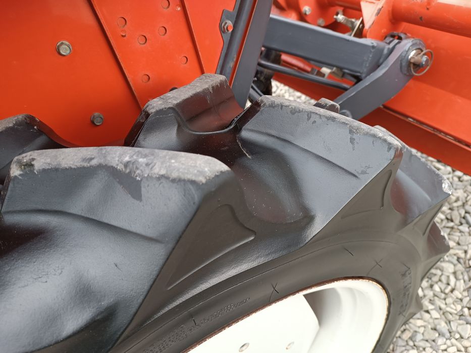 Японський мінітрактор.Трактор Кубота Gl.