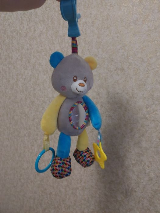 Іграшка-підвіска на коляску