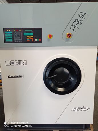 Máquina de lavandaria