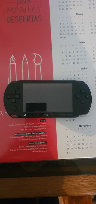 Psp + 4 jogos yu-gi-oh