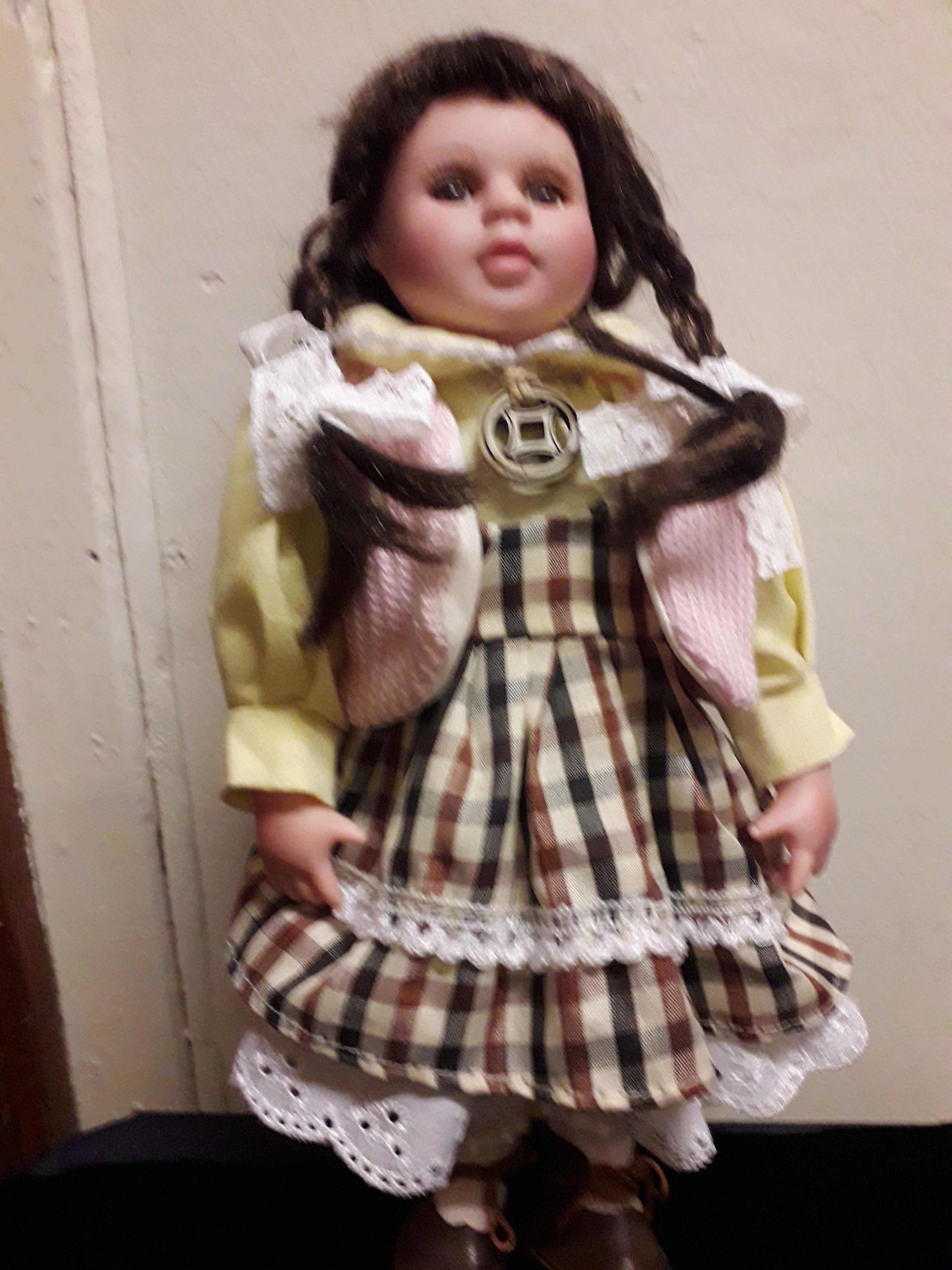 кукла фарфоровая  BEAUTIFUL DOLL, куклы Германия, сов. времен