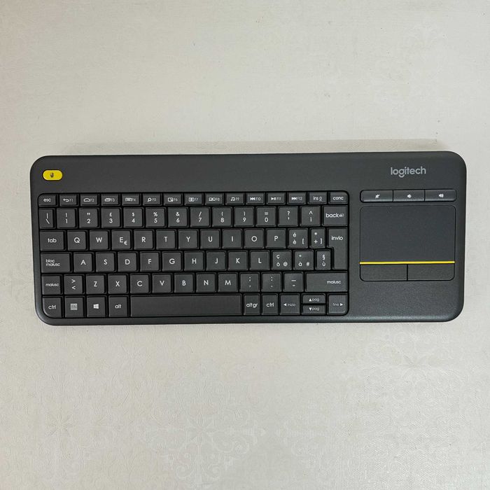 Logitech K400 Plus Bezprzewodowa Klawiatura Włoska