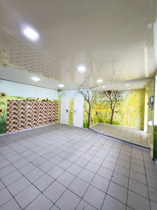 Продам коммерческое помещение в центре города