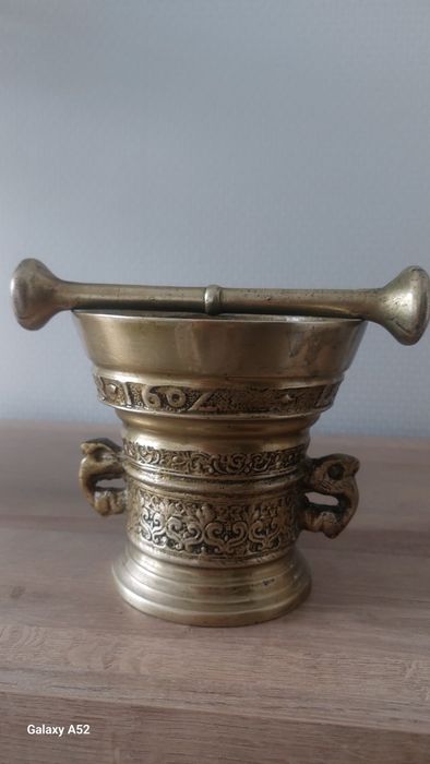 Moździerz mosiężny