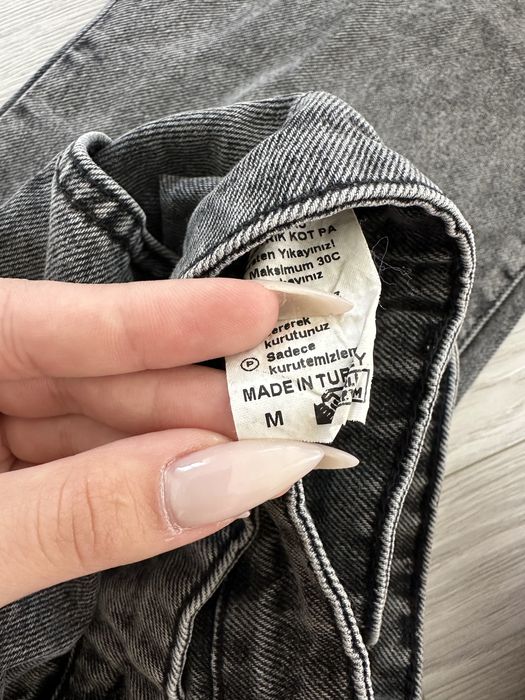 Джинси жіночі