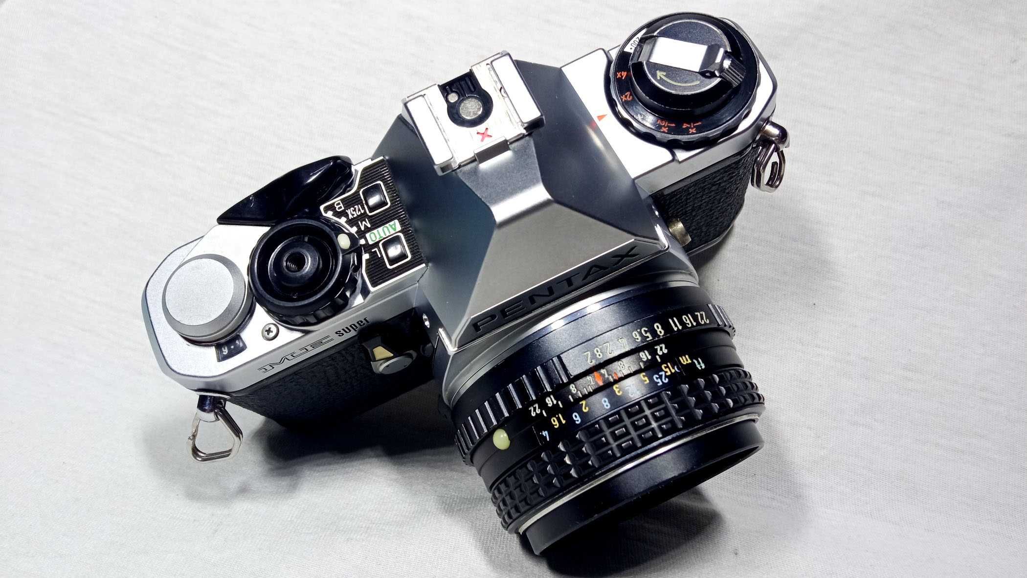 Плівковий Pentax ME Super SMC 50mm 2.0 1/2000c