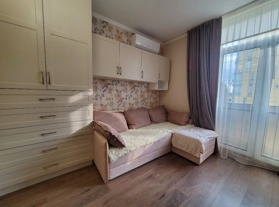 Продам 1к. квартиру в ЖК "Комфорт таун", Регенераторна 4