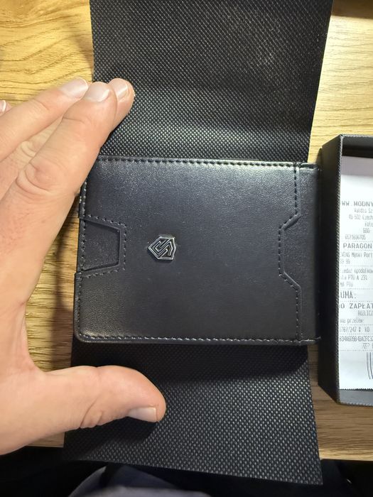 Portfel męski STEVENS, 8,5cm x 11,5cm