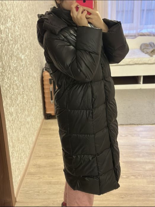 Продам жіночий пуховик