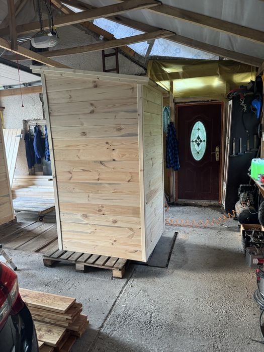 Kibelek WC TOY Toy drewniany działka ogród budowa