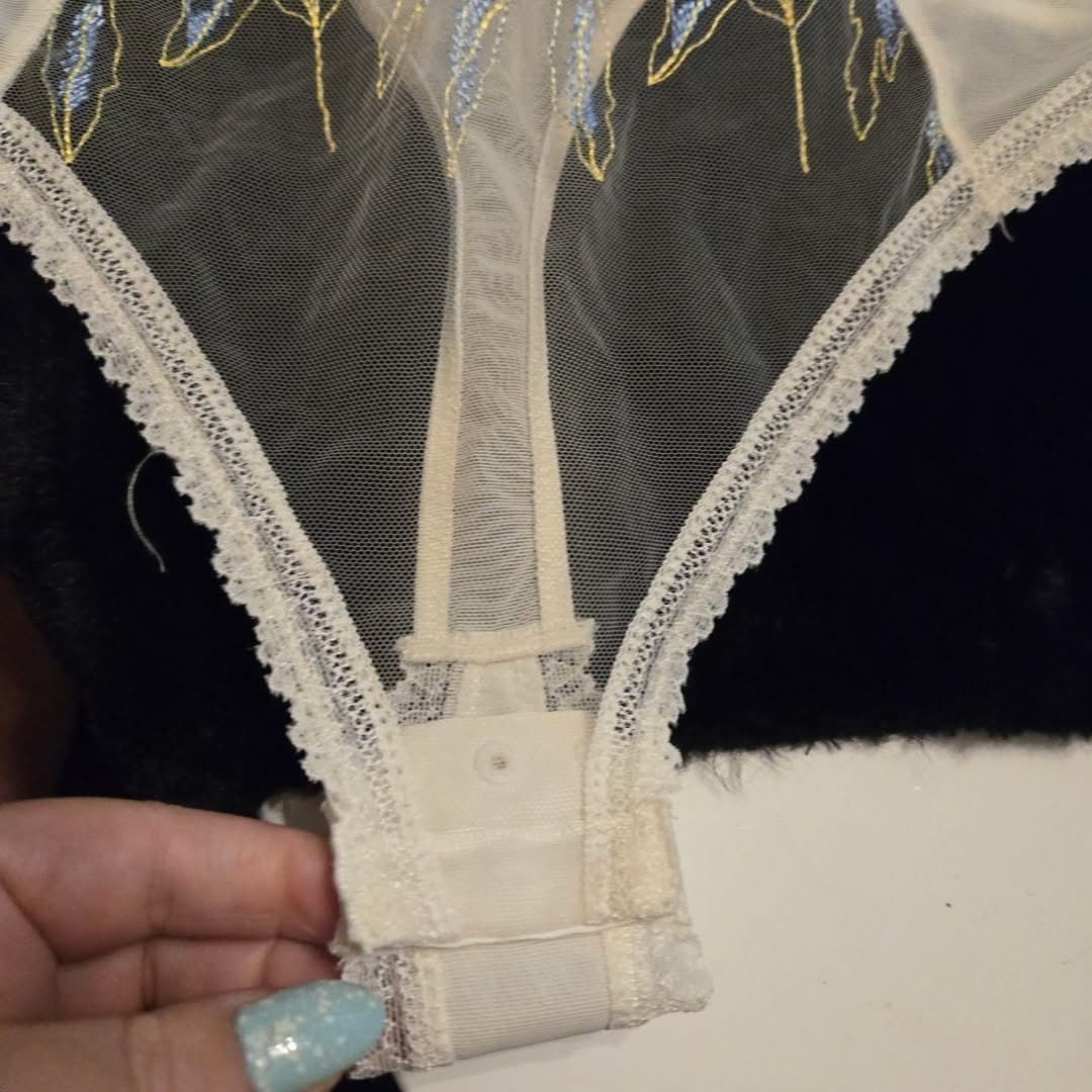 Modelujące body Primark r.70B