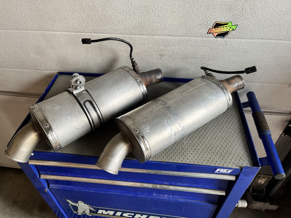 LeoVince tytan kawasaki er-6n er-6f yamaha  fz6 fz8 suzuki