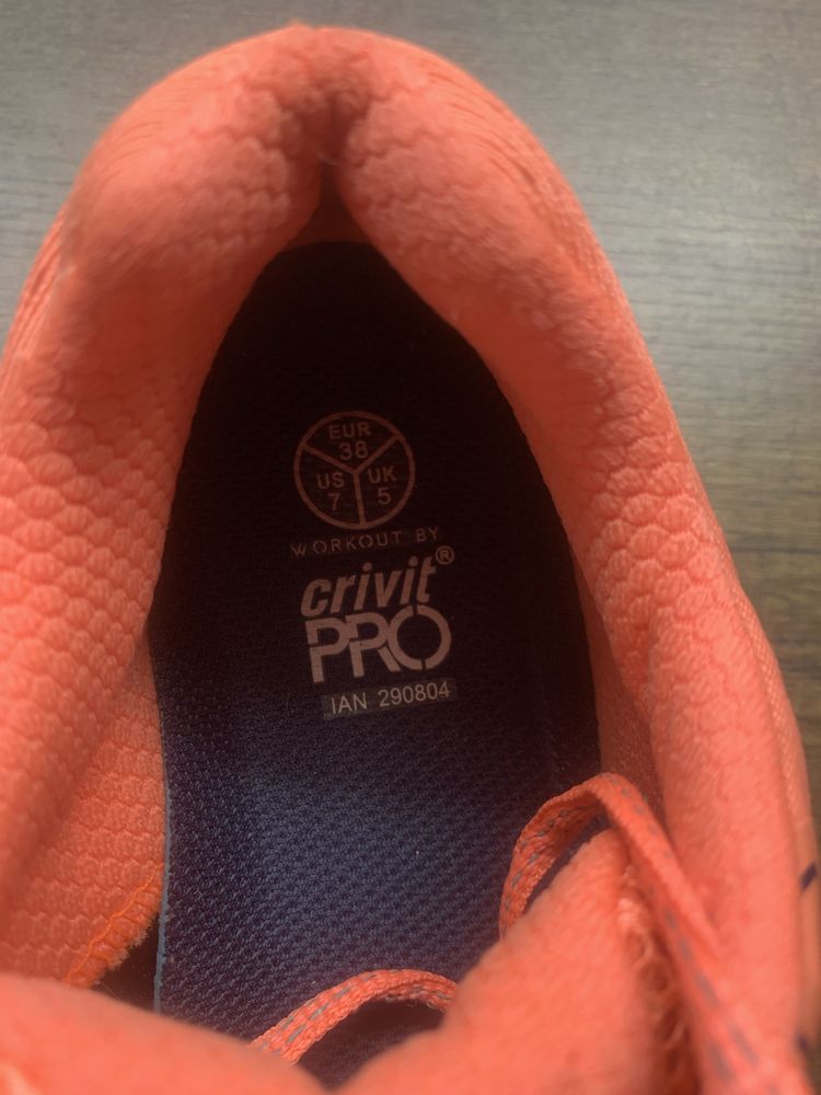 Жіночі кросівки Crivit pro