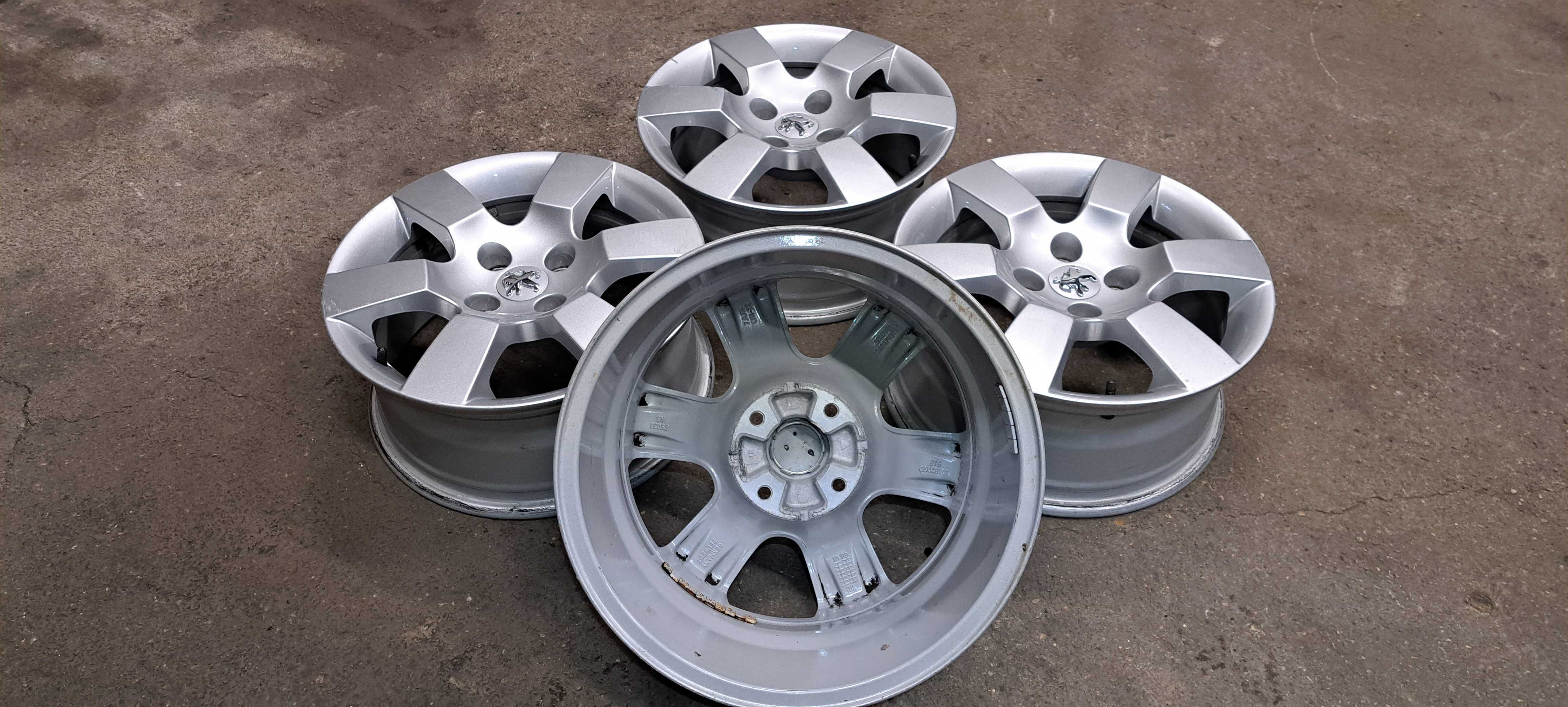 Felgi aluminiowe 7jx16 et28 4x108  Peugeot 3008  Peugeot 5008