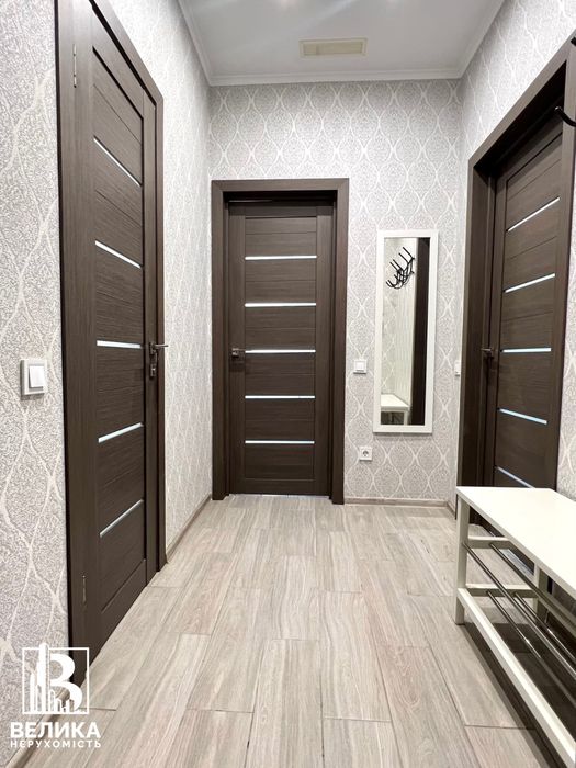 Продаж квартири ГАЗ ЖК Молодіжне Містечко Крюківщина Київ 4км Вишневе