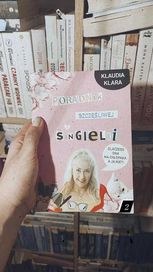 Poradnik szczęśliwej singielki Klaudia Klara książka