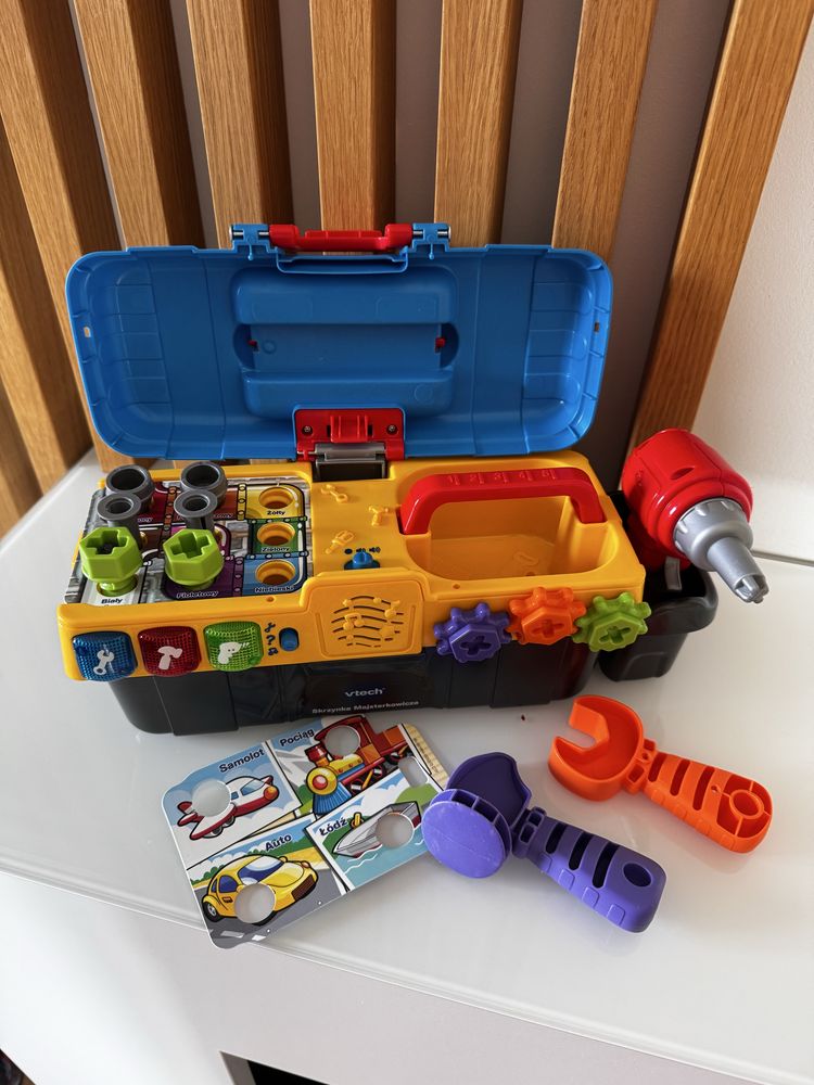 Skrzynka majsterkowicza, narzedzia vtech!