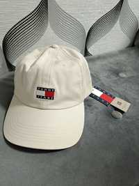 Nowa czapka z daszkiem Tommy Jeans promocja okazja