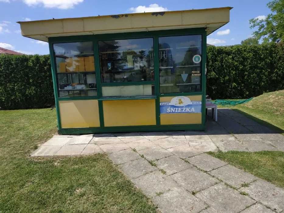 Kiosk aluminiowy w idealnym stanie-przenośny z uchwytami do transpotu